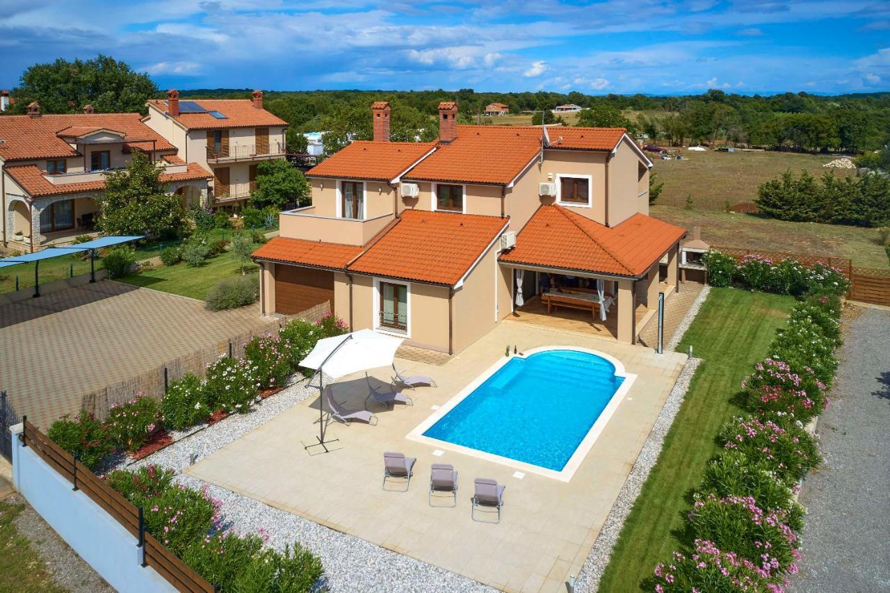 Villa Bartona For 8 Persons With Private Swimmingpool PUY Exterior foto