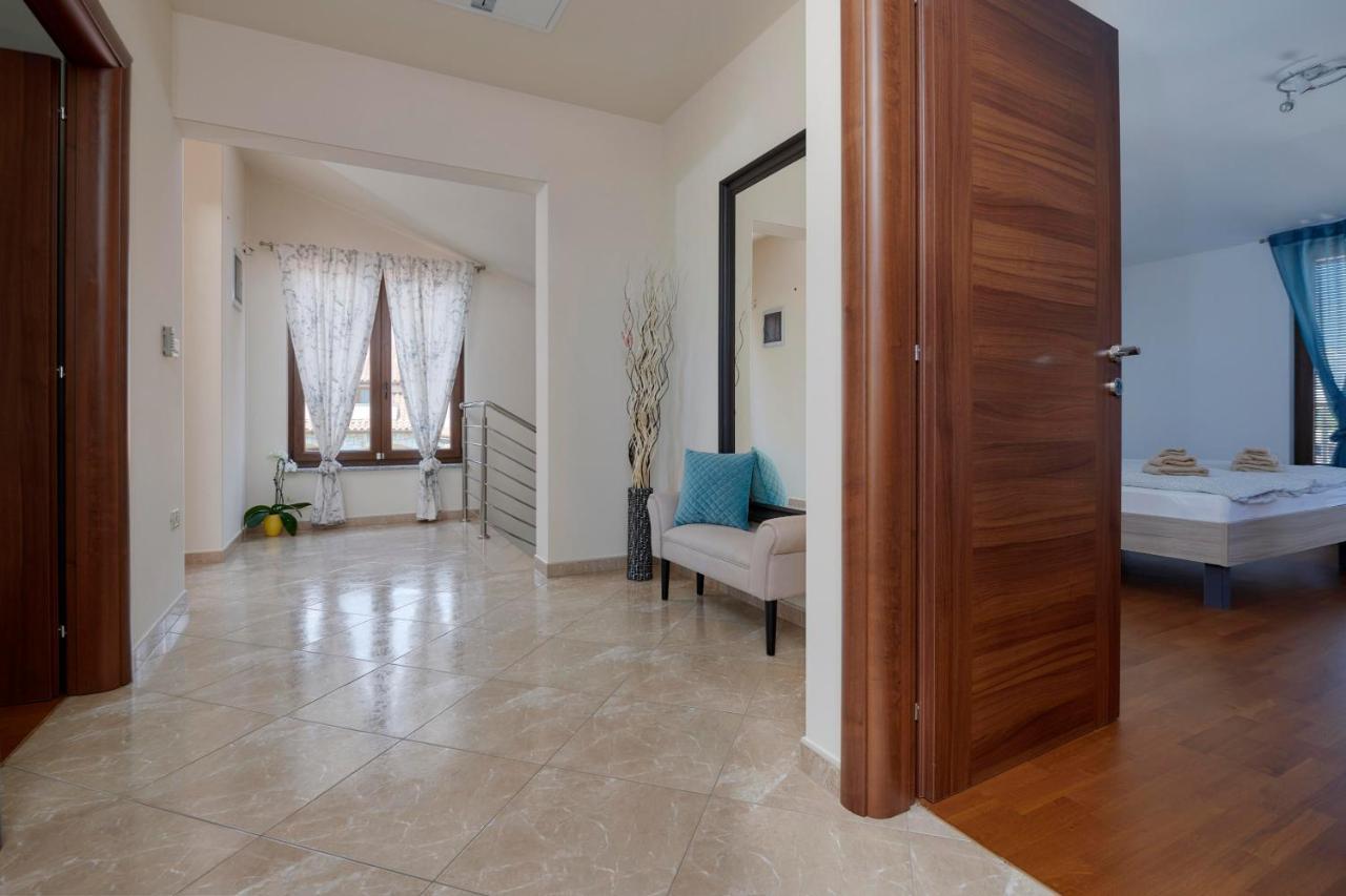 Villa Bartona For 8 Persons With Private Swimmingpool PUY Exterior foto