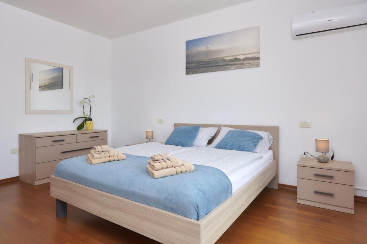 Villa Bartona For 8 Persons With Private Swimmingpool PUY Exterior foto