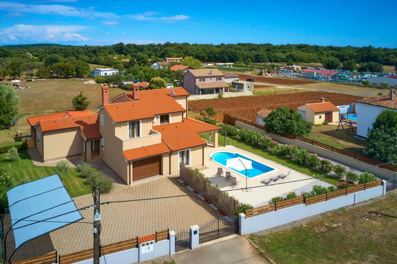 Villa Bartona For 8 Persons With Private Swimmingpool PUY Exterior foto
