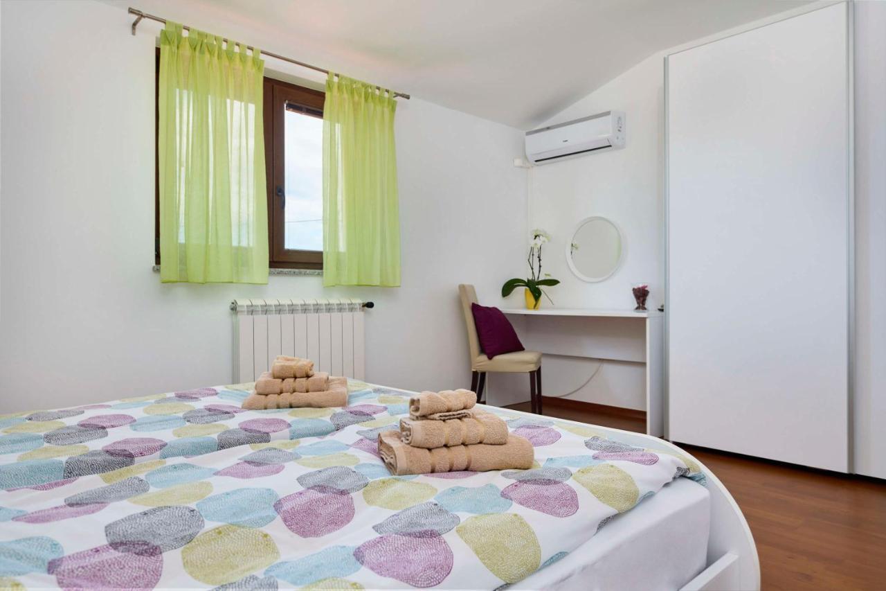 Villa Bartona For 8 Persons With Private Swimmingpool PUY Exterior foto